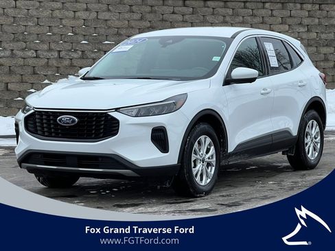 Certified 2024 Ford Escape Active w/ Tech Pack #2 image 1