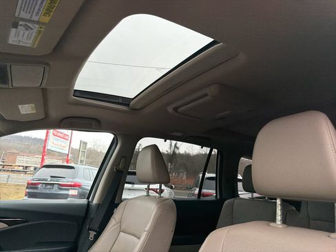Used 2016 Honda Pilot Elite image 22