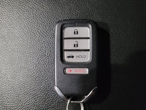 Used 2019 Honda Accord Sport image 32