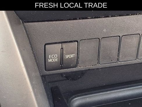 Used 2016 Toyota RAV4 XLE FWD image 15