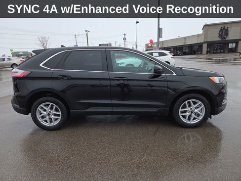 Used 2024 Ford Edge SEL w/ Convenience Package image 8