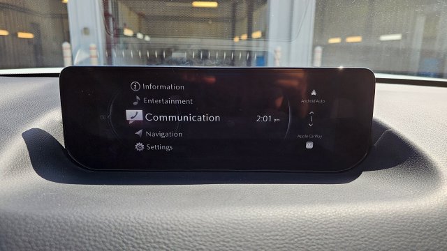 Used 2025 MAZDA CX-50 AWD 2.5 Hybrid w/ Premium Pkg image 18