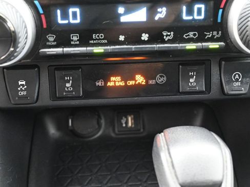 Certified 2024 Toyota RAV4 XLE w/ Convenience Package image 23