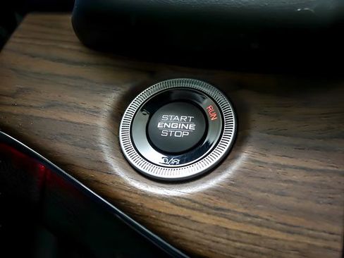 Used 2023 Jeep Grand Cherokee Summit image 17