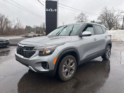 Certified 2024 Kia Seltos LX