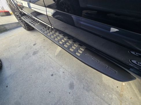 Used 2022 Ford F250 Platinum w/ Tremor Off-Road Package image 27