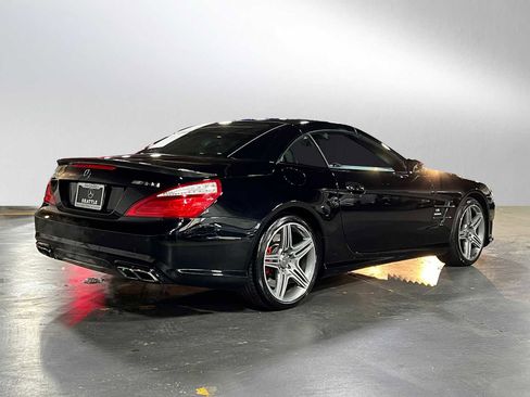Used 2013 Mercedes-Benz SL 63 AMG image 3