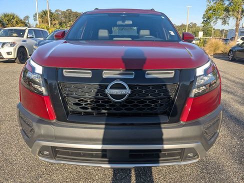 Used 2024 Nissan Pathfinder Rock Creek AWD/4WD image 9