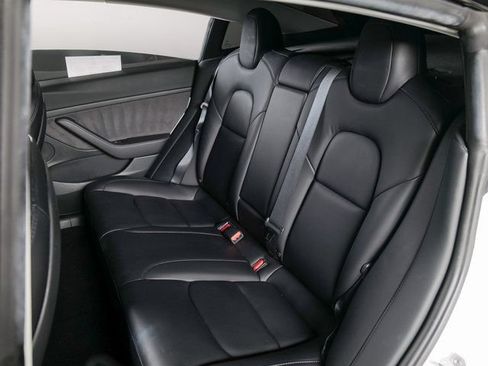 Used 2023 Tesla Model 3 Standard Range RWD image 5