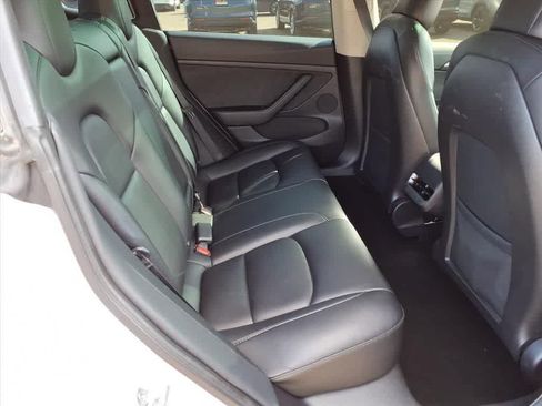 Used 2022 Tesla Model 3 Long Range AWD/4WD image 13