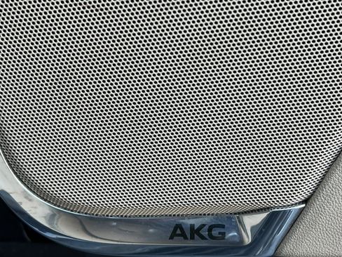 Used 2023 Cadillac Escalade Premium Luxury w/ Performance Package image 46