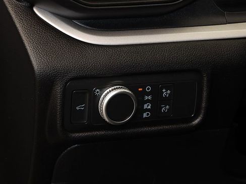 Certified 2022 Ford Explorer XLT AWD/4WD image 25
