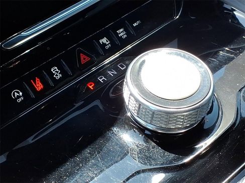 Used 2024 Jeep Wagoneer Series II image 16