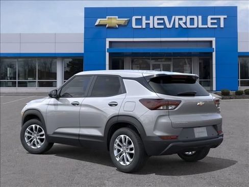 New 2026 Chevrolet TrailBlazer LS w/ LS Convenience Package FWD image 3