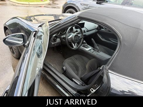 Used 2024 MAZDA MX-5 Miata Club RWD image 7