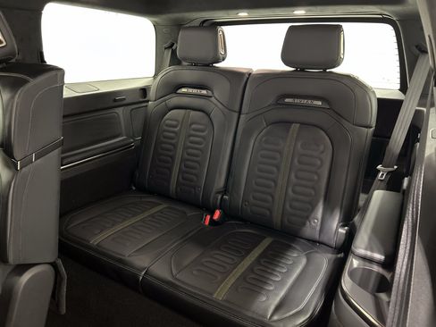 Used 2024 Rivian R1S Adventure AWD/4WD image 22