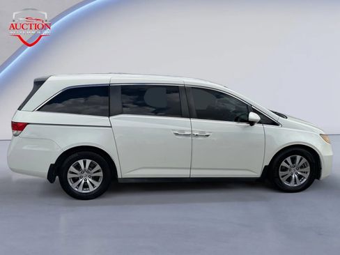 Used 2017 Honda Odyssey SE image 6