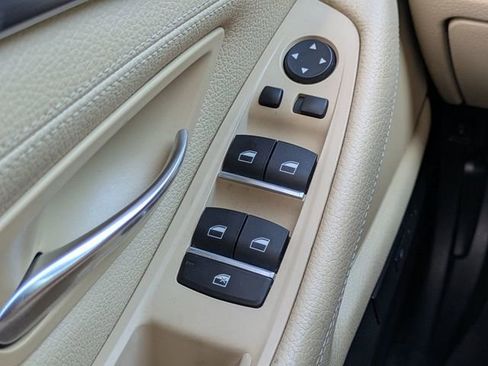 Used 2016 BMW 528i Sedan image 27