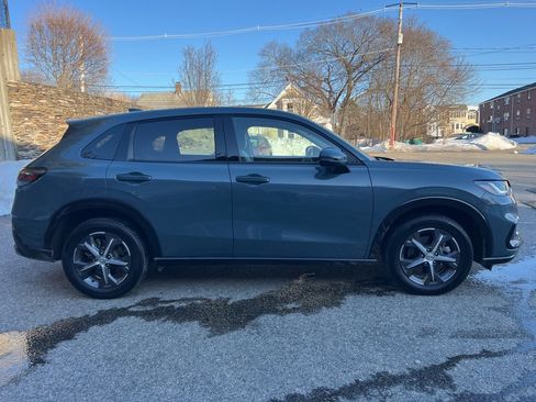 Used 2024 Honda HR-V EX-L image 6