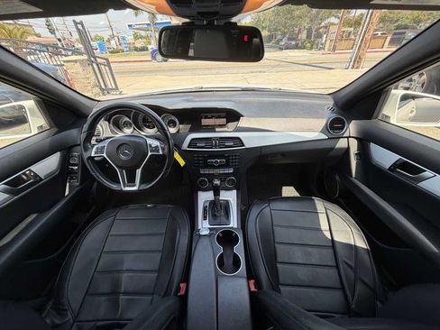 Used 2013 Mercedes-Benz C 300 4MATIC Sedan image 27