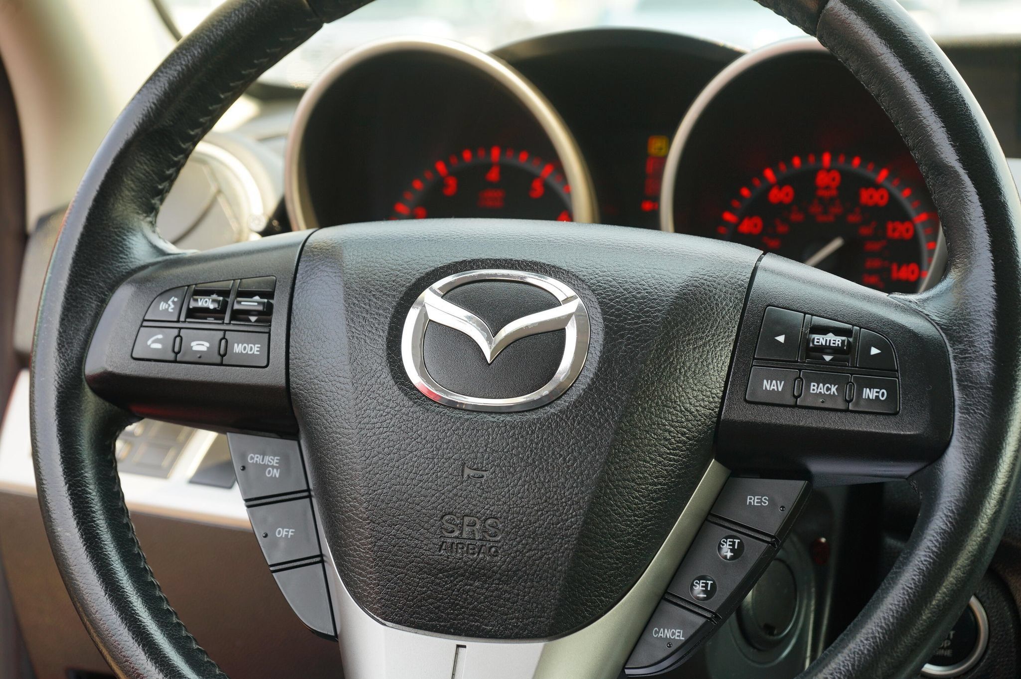 Used 2011 MAZDA MAZDA3 s Grand Touring w/ Tech Pkg FWD image 17