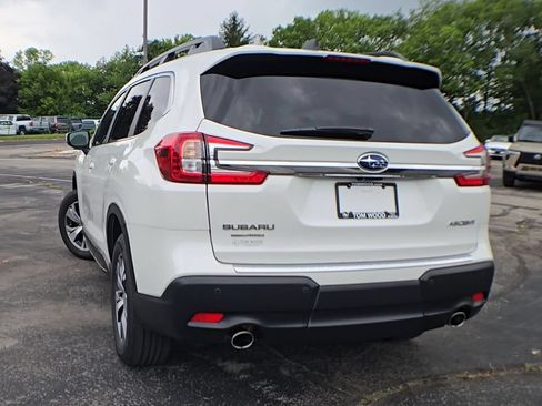 Certified 2025 Subaru Ascent Premium w/ Popular Package #2 AWD/4WD image 7