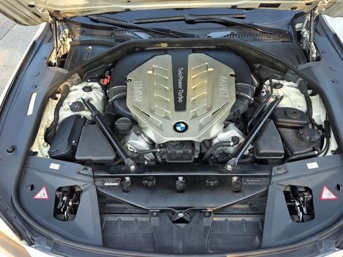 Used 2011 BMW 750Li xDrive AWD/4WD image 58