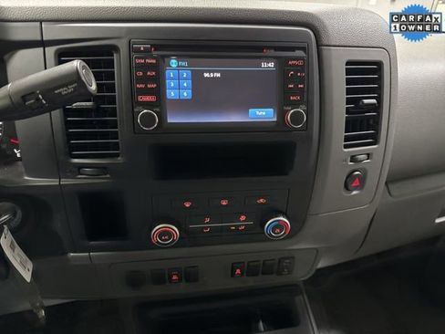 Used 2019 Nissan NV 3500 SV w/ Navigation Package image 15