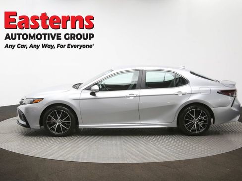 Used 2024 Toyota Camry SE FWD image 59