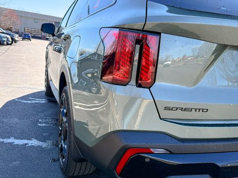 New 2026 Kia Sorento SX Prestige AWD/4WD image 8