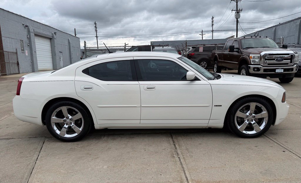 Used 2008 Dodge Charger R/T RWD image 5