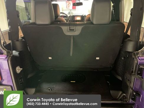 Used 2016 Jeep Wrangler Sahara image 17