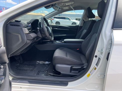 Used 2025 Toyota Camry LE FWD image 11
