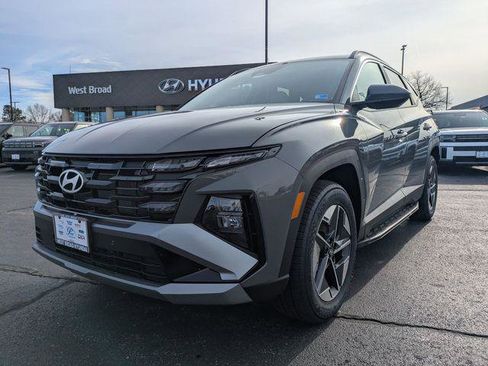 New 2026 Hyundai Tucson SEL image 8