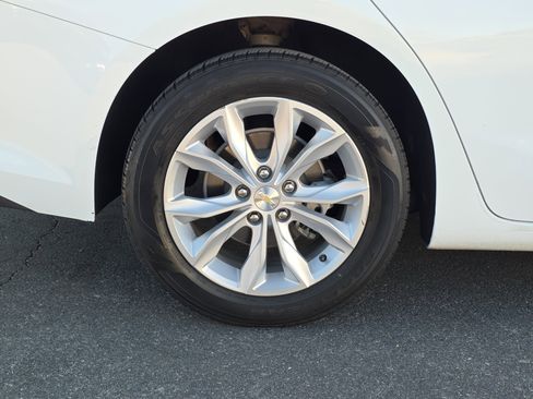 Used 2022 Chevrolet Malibu LT image 8