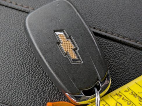 Used 2023 Chevrolet Traverse High Country w/ LPO, Floor Liner Package image 27