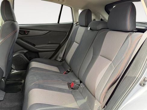 Used 2023 Subaru Crosstrek 2.0i Premium image 12