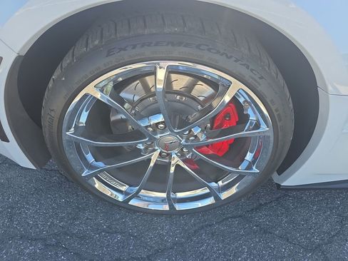 Used 2019 Chevrolet Corvette Grand Sport RWD image 13