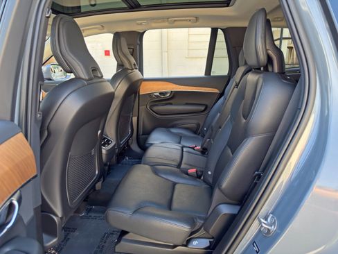 Used 2023 Volvo XC90 B6 Plus w/ Protection Package Premier AWD/4WD image 41