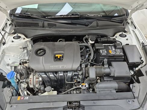 Certified 2024 Kia Forte LXS FWD image 28