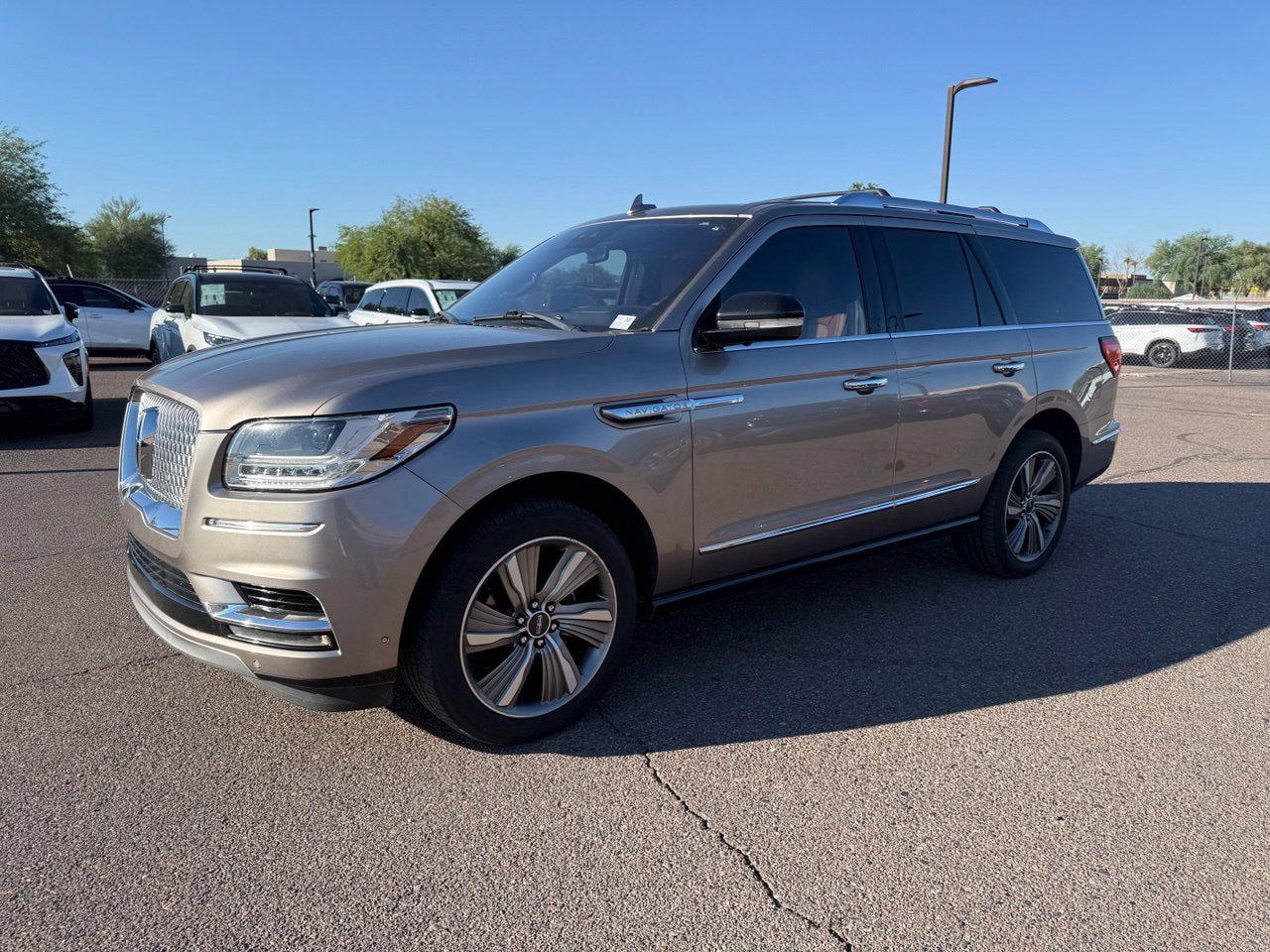 Used 2018 Lincoln Navigator Reserve w/ Technology Package AWD/4WD image 1