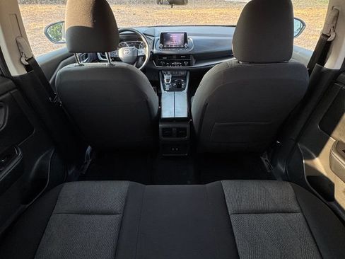Used 2025 Nissan Rogue SV FWD image 13