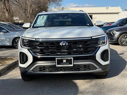 New 2026 Volkswagen Atlas Cross Sport SE image 6