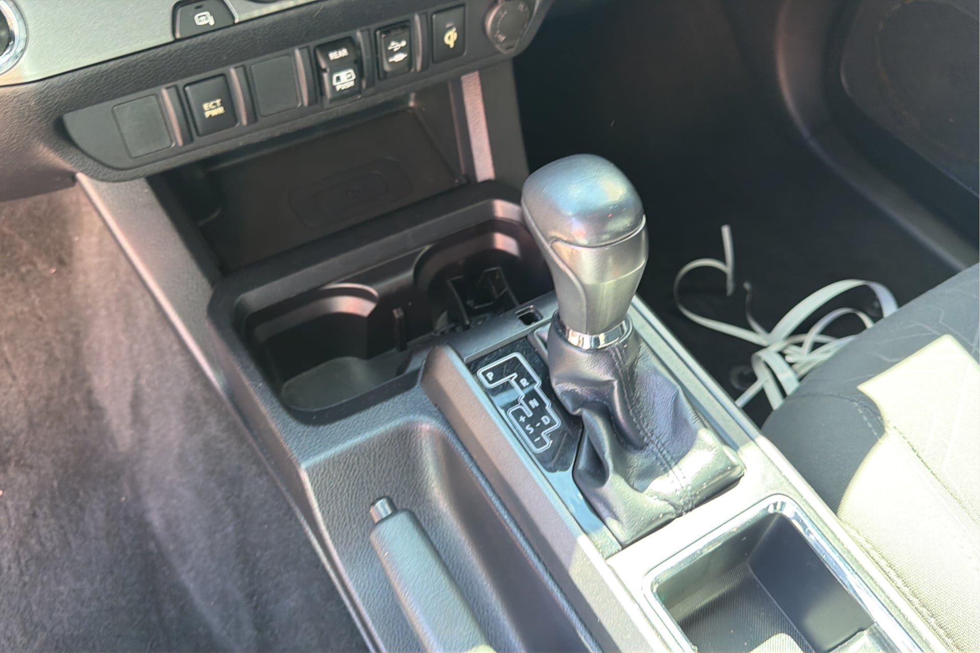 Used 2018 Toyota Tacoma TRD Sport RWD image 17