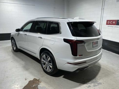 Used 2023 Cadillac XT6 Premium Luxury w/ Technology Package AWD/4WD image 4