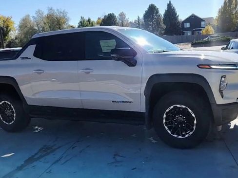 New 2026 Chevrolet Silverado EV Trail Boss w/ Premium Package image 36