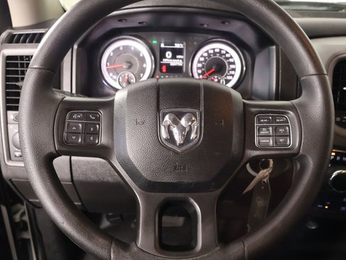 Used 2022 RAM 1500 Tradesman w/ Chrome Appearance Group AWD/4WD image 3