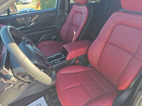 New 2026 Lincoln Corsair Reserve image 14