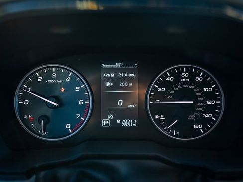 Certified 2025 Subaru Outback Premium image 10