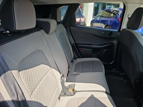 Used 2022 Ford Escape SE FWD image 29